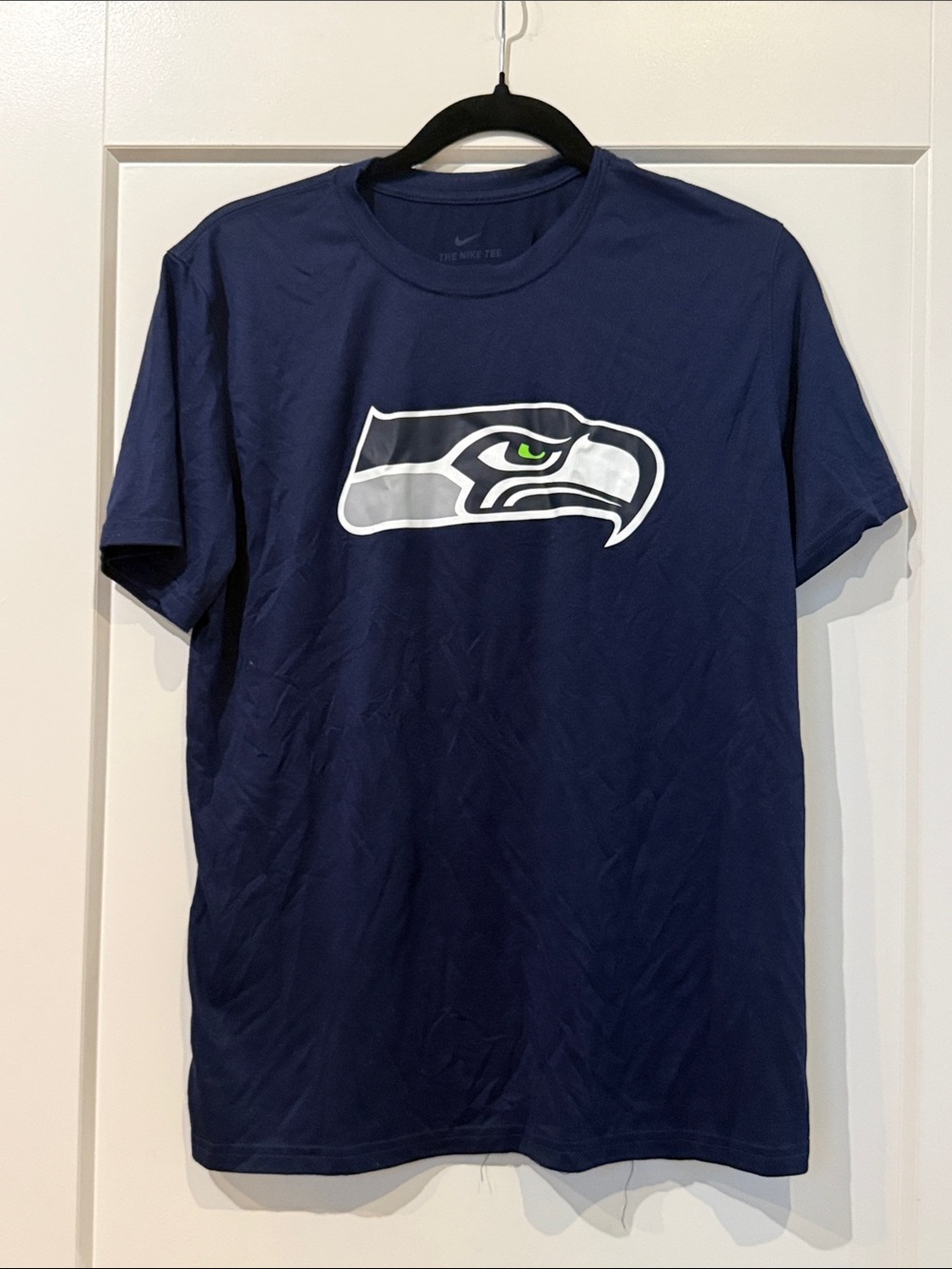 Nike Men’s Seattle Seahawks DNavy Logo T-Shirt